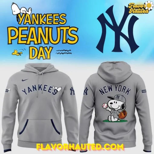 New York Yankees x Peanuts Snoopy Special Hoodie